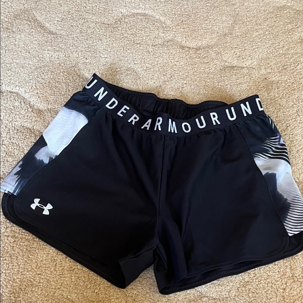 Under Armour Women's Black Shorts with White Pattern